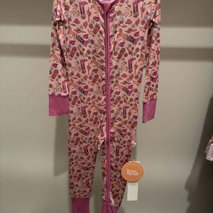 Girls Pink Printed Zip-Up  Onesie Feet Covers